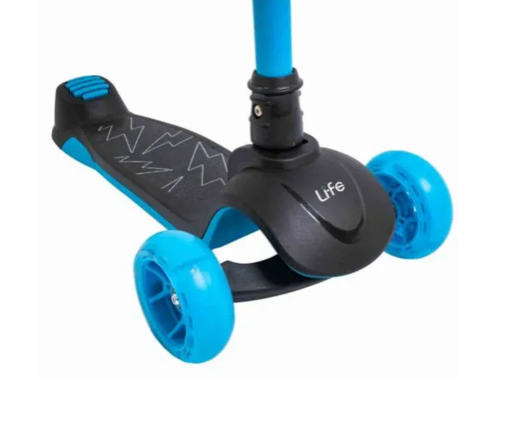 Li-Fe Trilogy Electric Tri-Scooter -Blue/Black