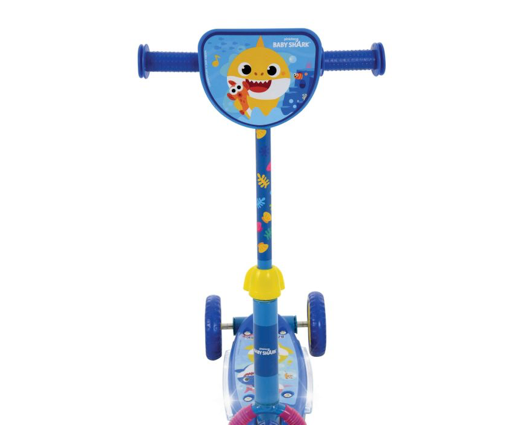 Baby Shark Music and Lights Scooter