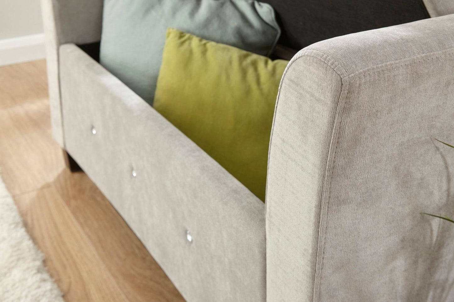 Vanessa Diamante Window Seat-Silver