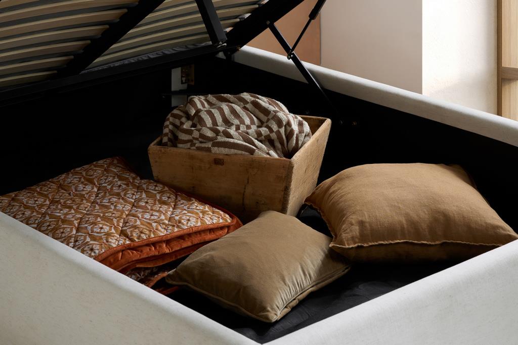 Lanis Double Ottoman Bed - Cream