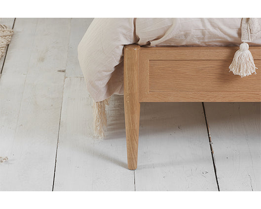 Lee King Rattan Bed - Oak
