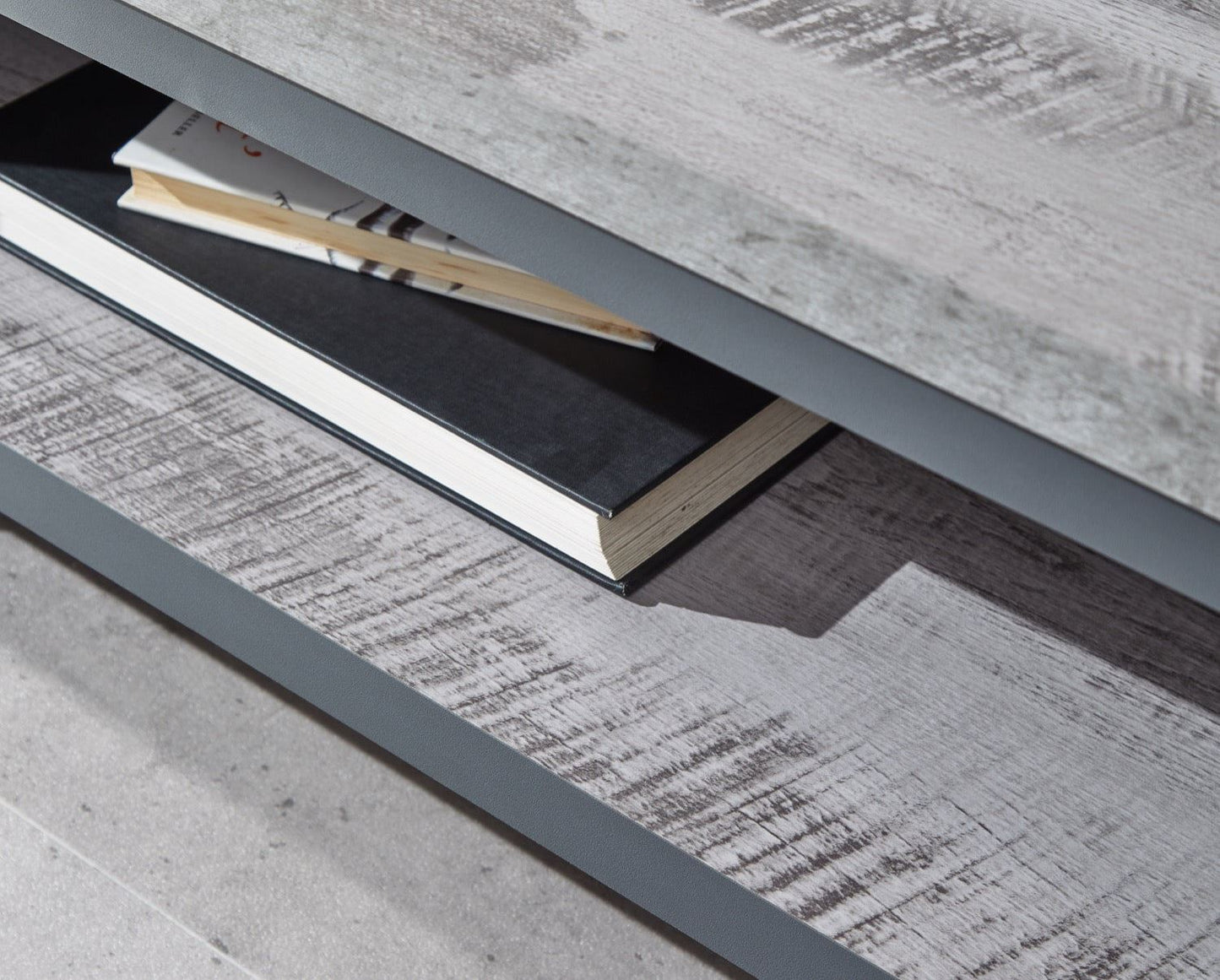Baxter Simple Coffee Table
