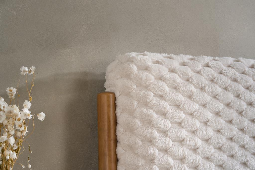 Hatti King Bed - White