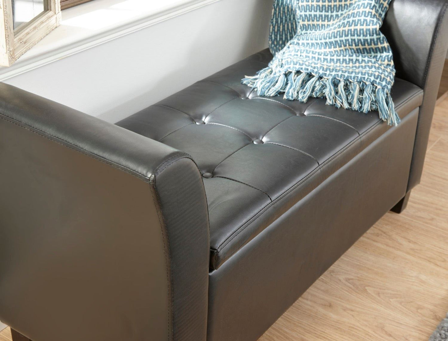 Vanessa Window Seat-Black
