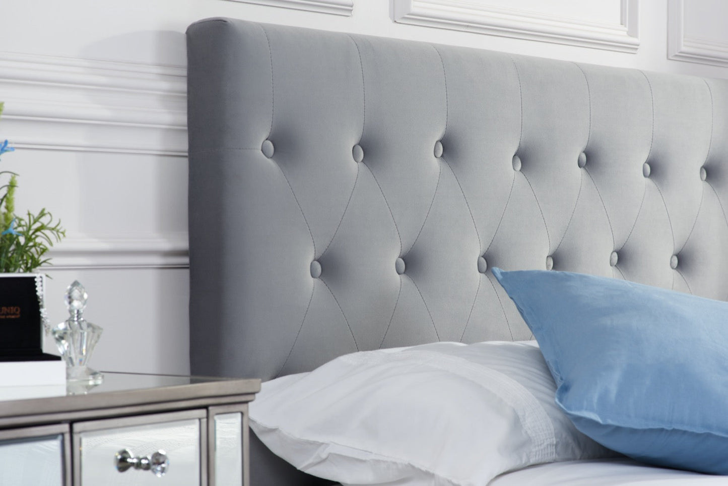 Cai Ottoman King Bed - Grey