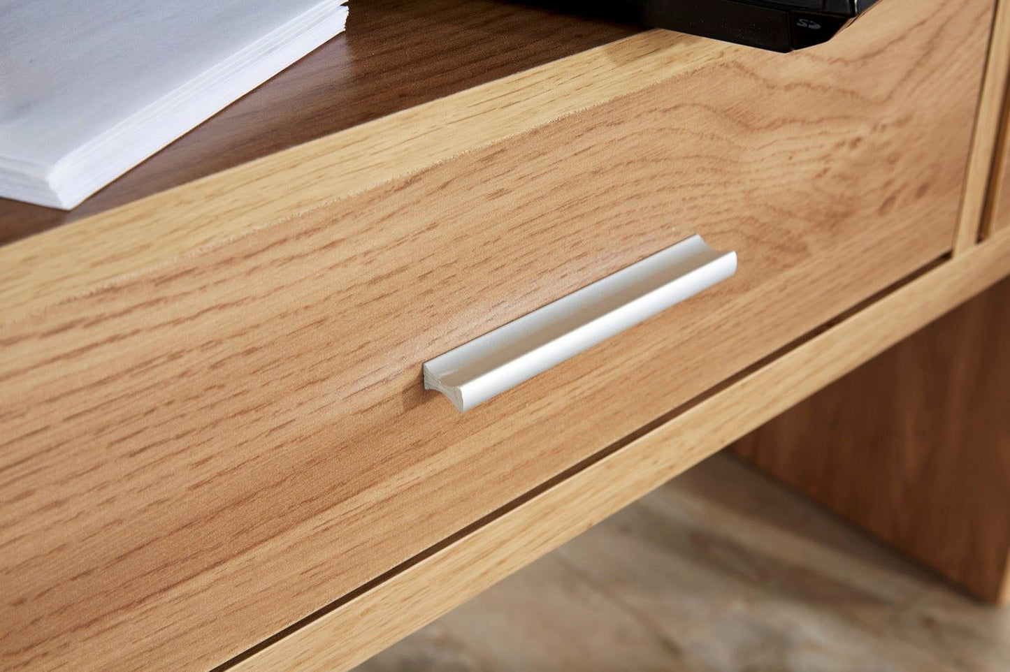 Relix Extending Console Desk-Oak
