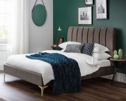 Dario Scalloped Velvet King Bed - Grey