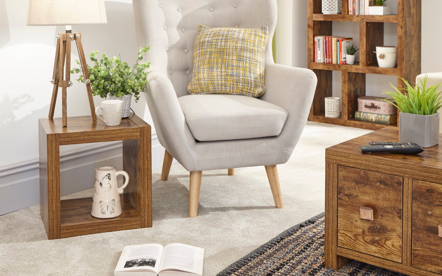 Jules Cube Table