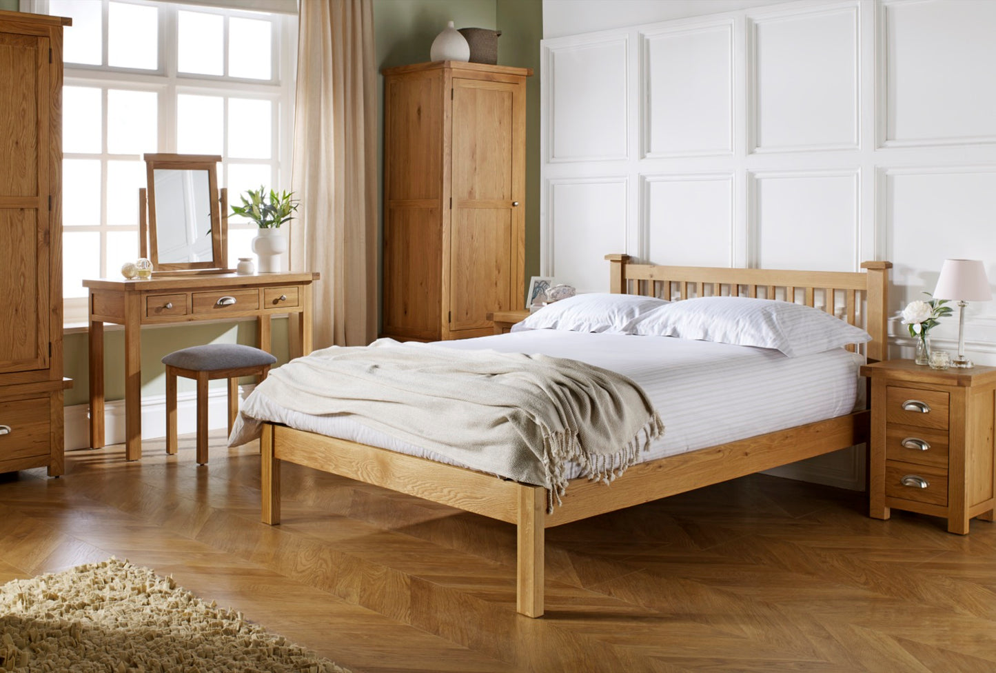 Winona 3 + 2 Chest - Oak